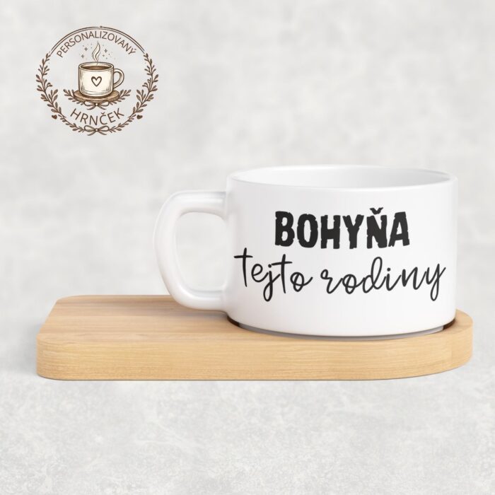 Matný hrnček DUO s bambusovou podšálkou – Bohyňa tejto rodiny